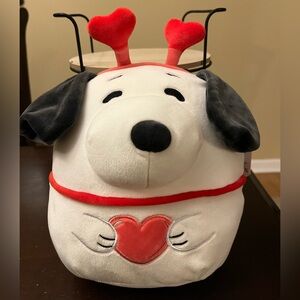 Snoopy 2023 Valentine Squishmallow - NWT - 10”